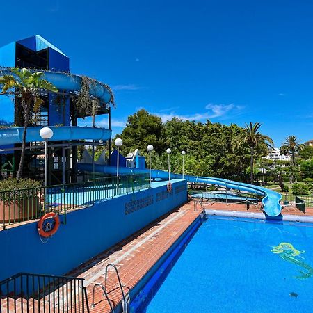 Benal Beach, Luxury Sea & Mountain View Beachside 1 Bedroom Apartment Бенальмадена Екстер'єр фото